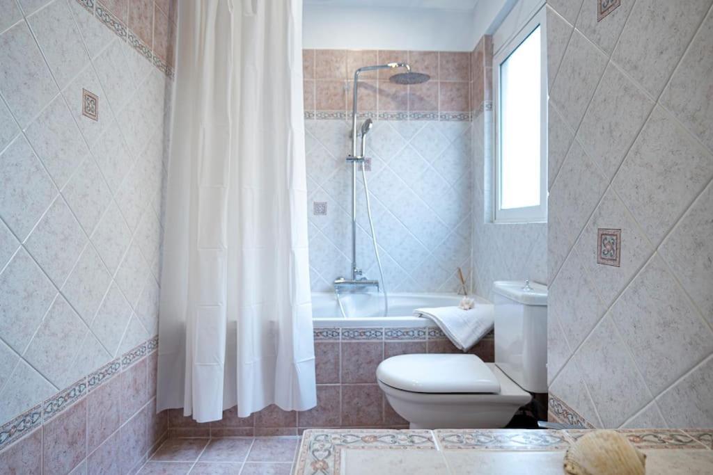 Saint 40 Deluxe Saranda